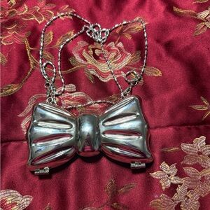 SHEIN Silver Bow Clutch